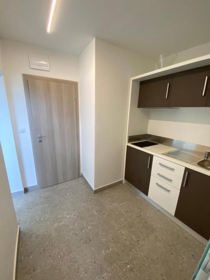 Apartmani Kumenat Biograd Na Moru Exterior photo